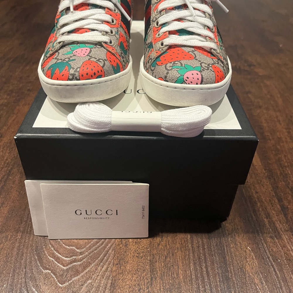 Gucci Strawberry Patterned Sneakers - image 2